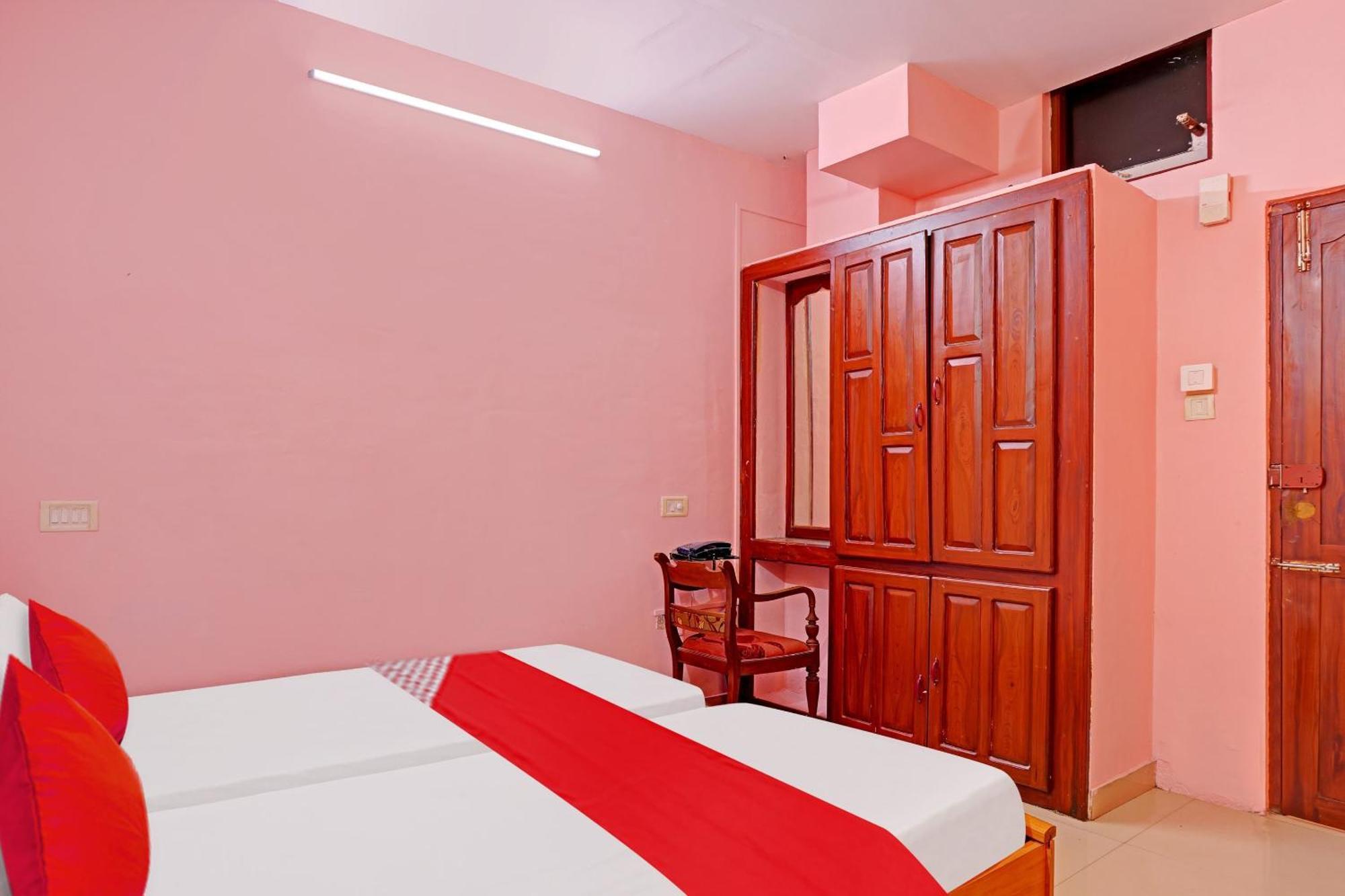 Trippapur Hotel O Safa Inn מראה חיצוני תמונה