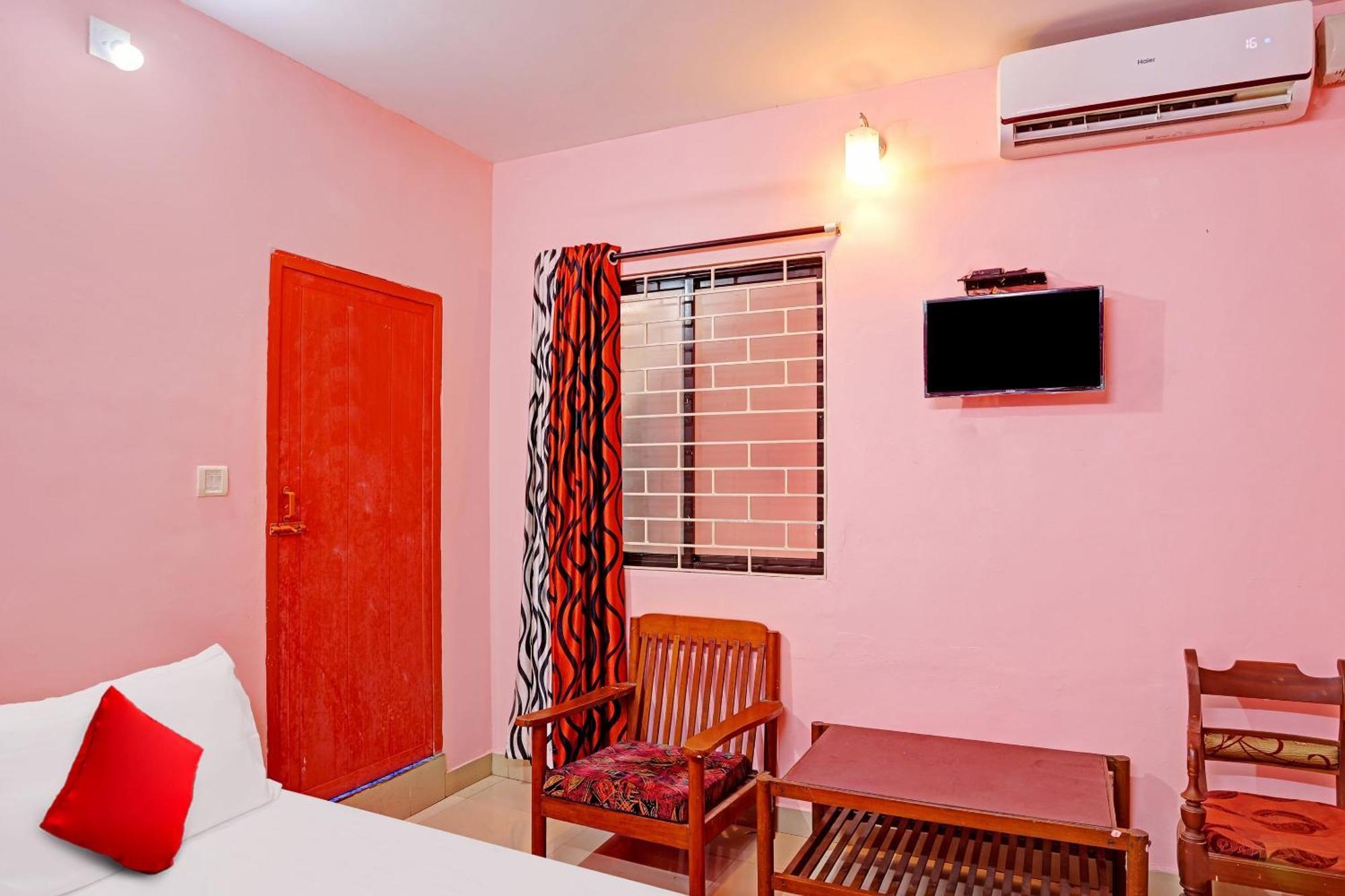 Trippapur Hotel O Safa Inn מראה חיצוני תמונה