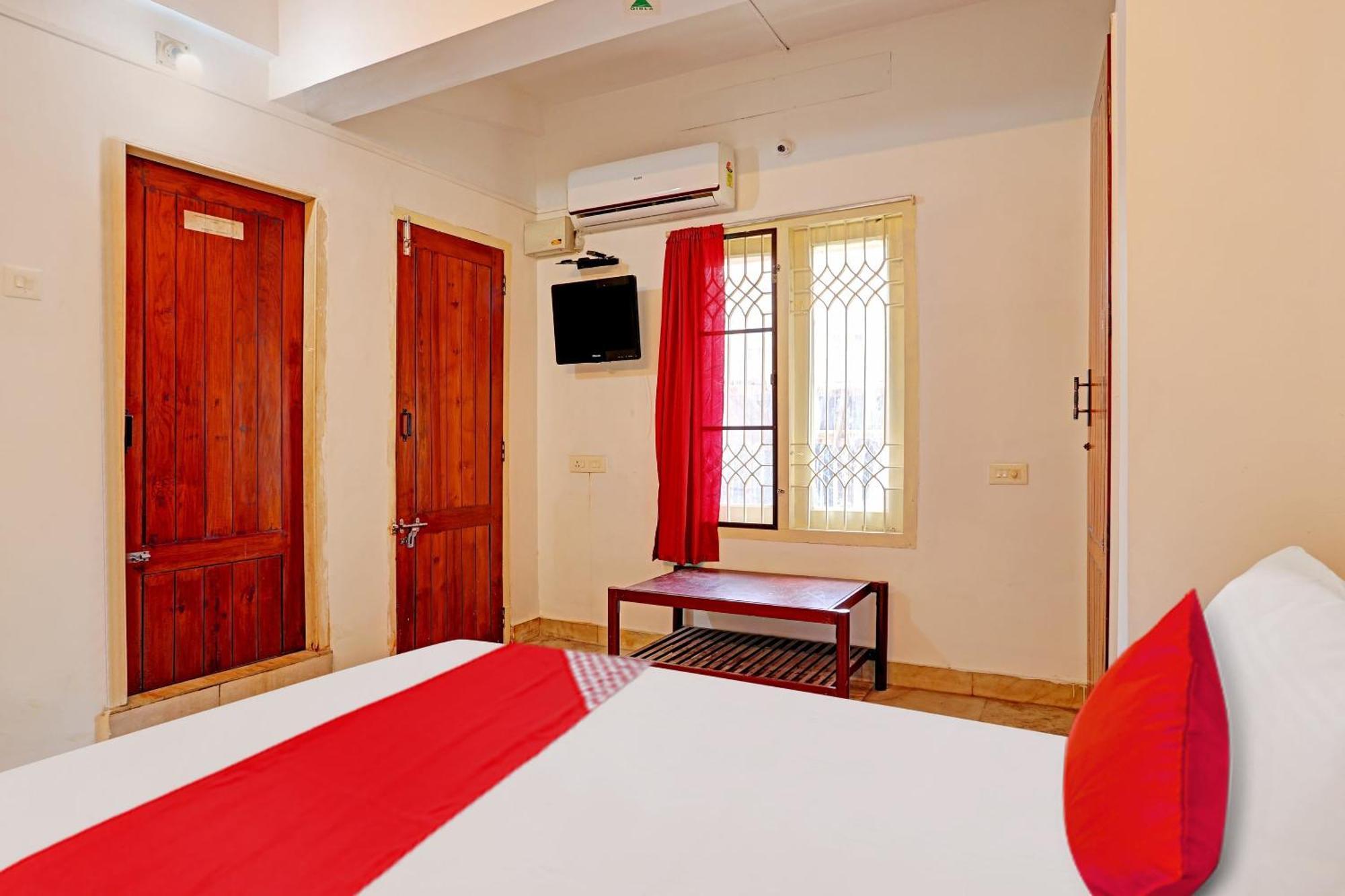 Trippapur Hotel O Safa Inn מראה חיצוני תמונה