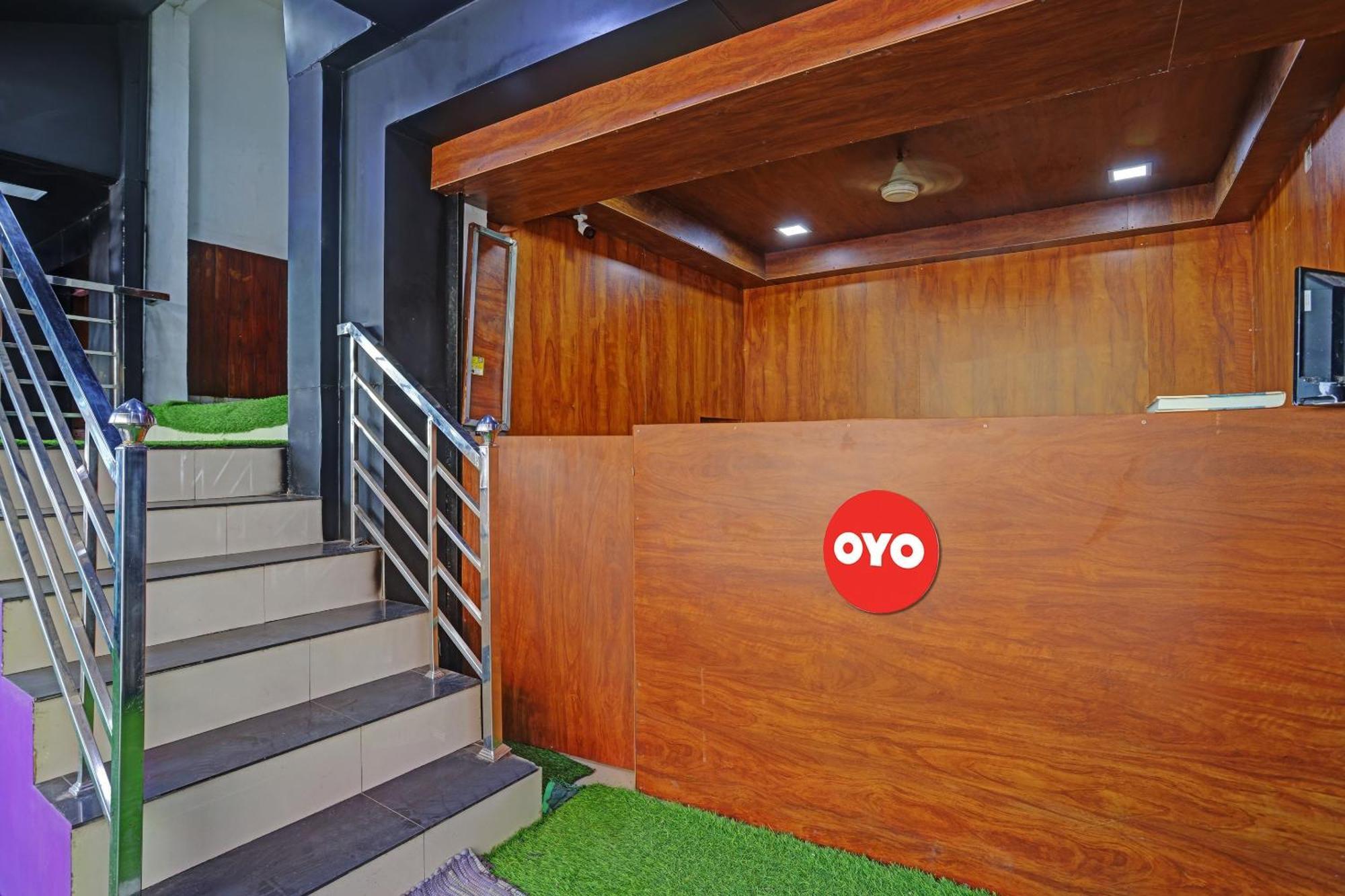 Trippapur Hotel O Safa Inn מראה חיצוני תמונה